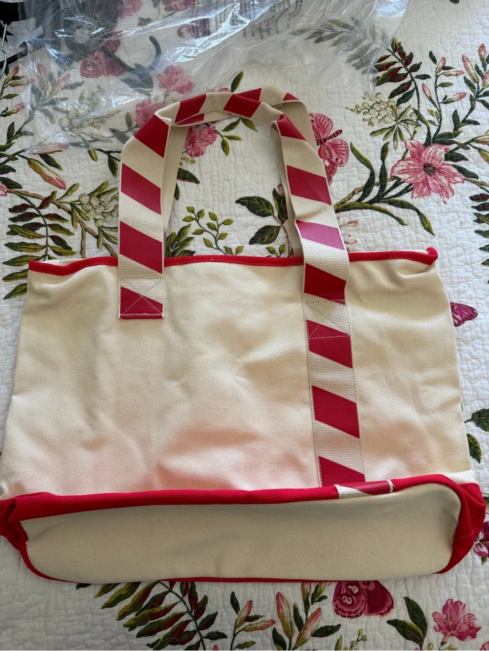 Disney Walt Disney World Red and Cream Holiday Tote